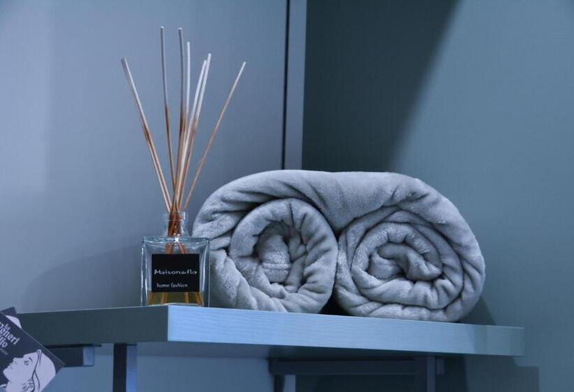 بنسيون Le Veneri Del Golfo