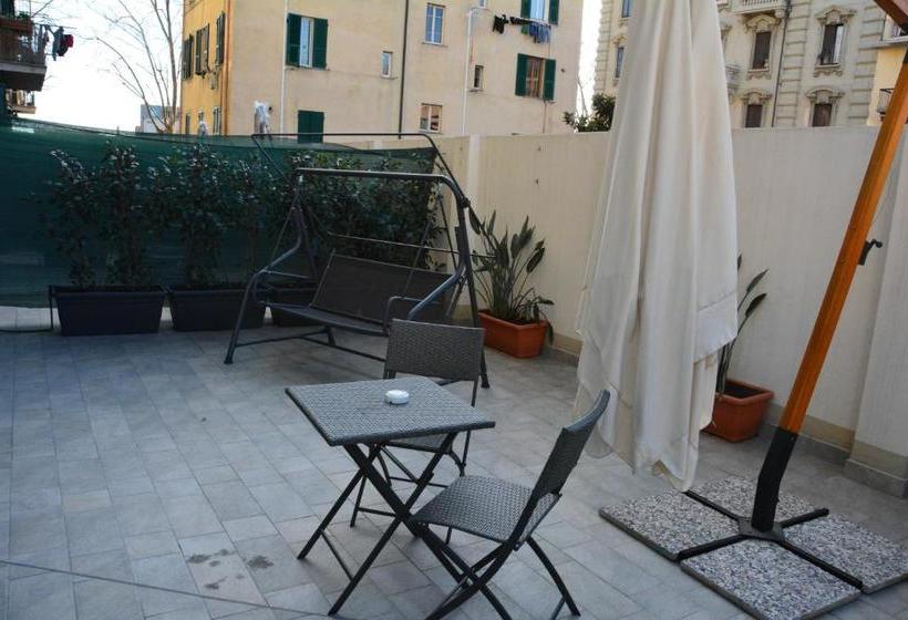 بنسيون Le Veneri Del Golfo