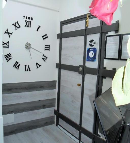 پانسیون Mirabilia Golden