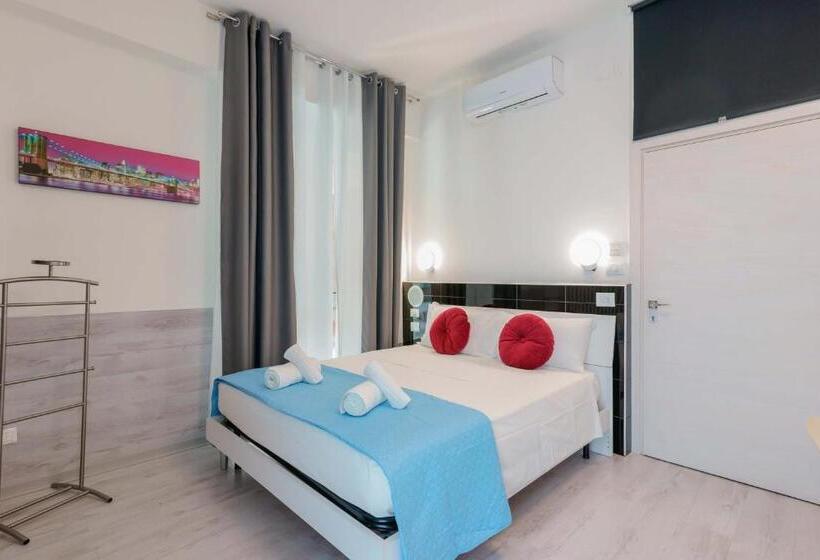 پانسیون Mirabilia Golden