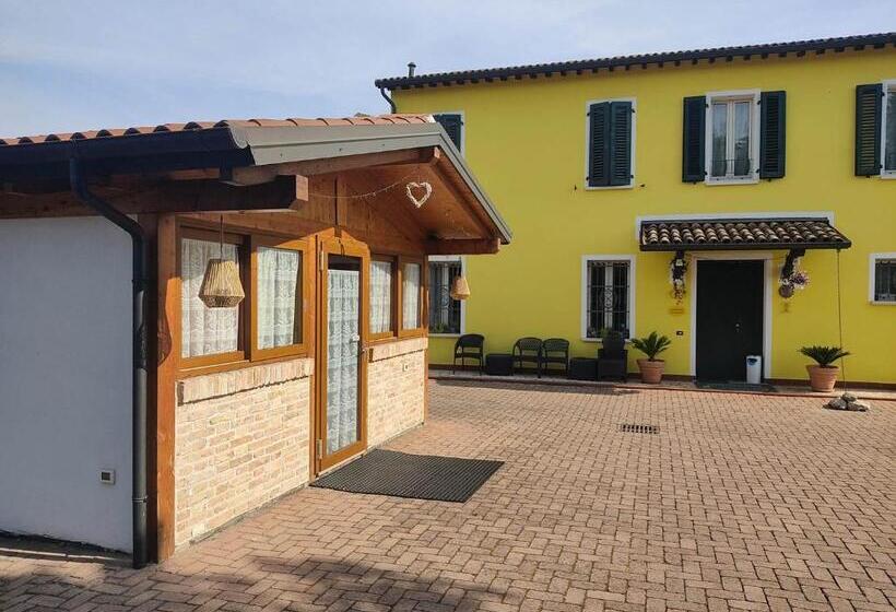 פנסיון Night & Day Affittacamere Di Laura Patuelli