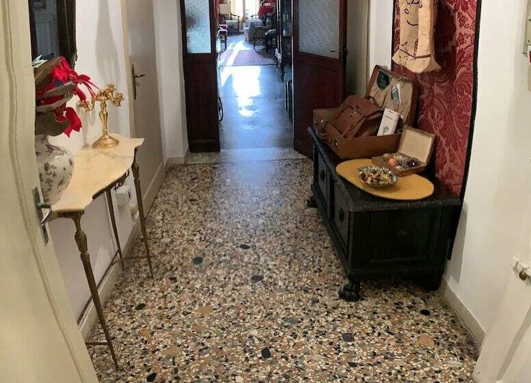 پانسیون Princess Guest House