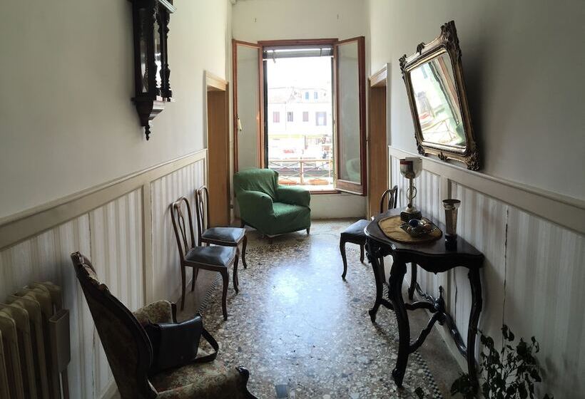 پانسیون Princess Guest House