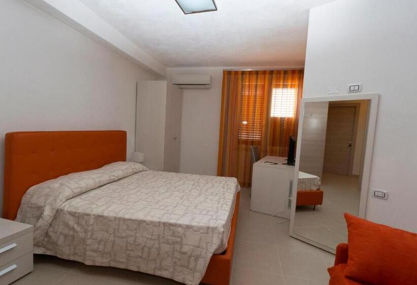 پانسیون Silvia Affittacamere