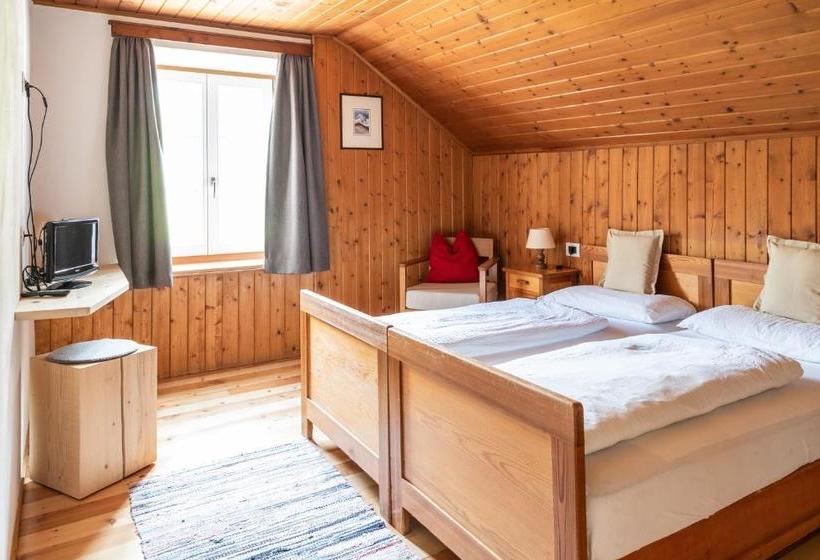 פנסיון Villa Alba