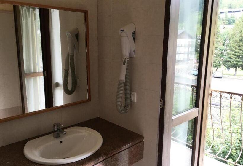 R.t.a. Hotel Monte Rosa