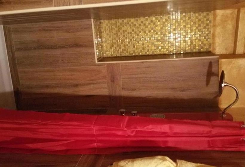 ユースホステル Fenix