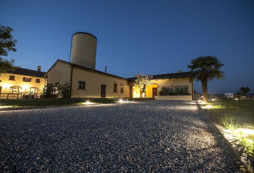 فندق صغير La Posa Degli Agri