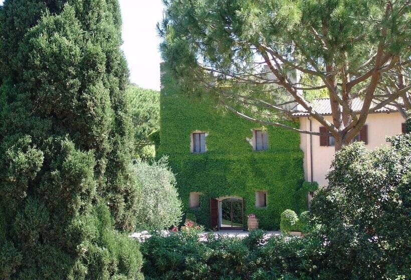 هتل Agriturismo Fattoria Il Casalone