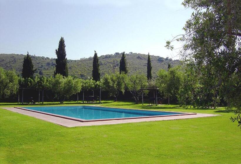 هتل Agriturismo Fattoria Il Casalone