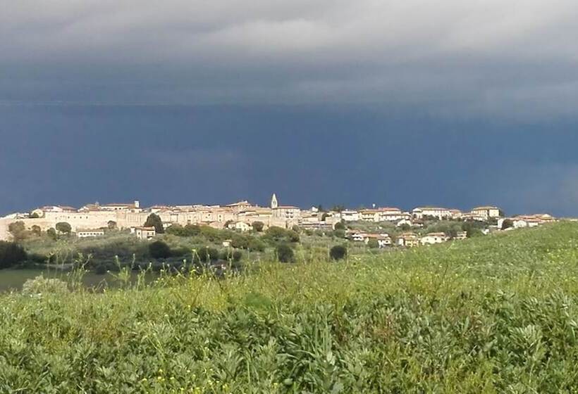 בית מלון כפרי Agriturismo Quartopodere