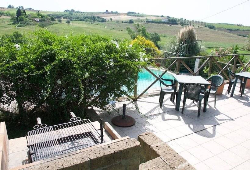 בית מלון כפרי Agriturismo Quartopodere