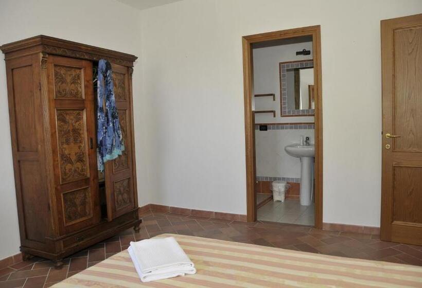 בית מלון כפרי Agriturismo Renai E Monte Ii