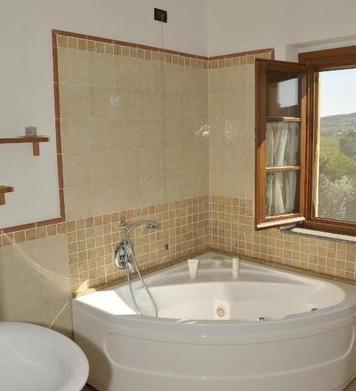 בית מלון כפרי Agriturismo Renai E Monte Ii