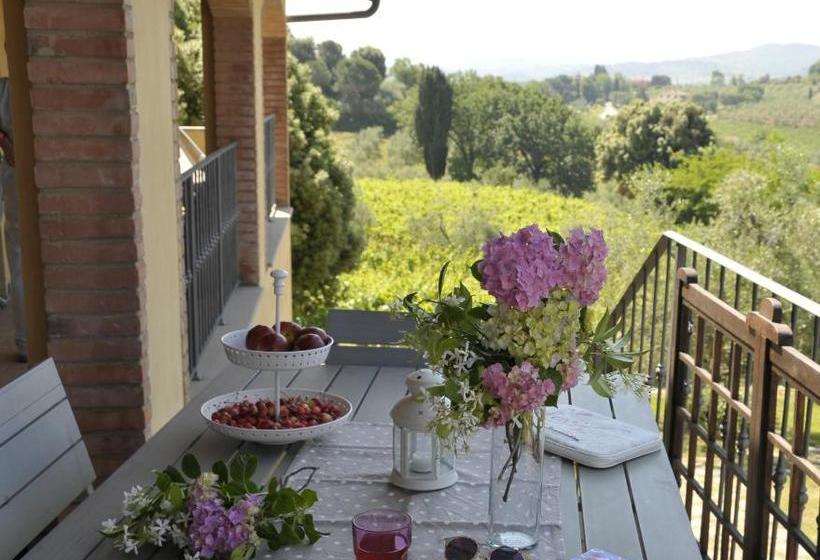 فندق Agriturismo Renai E Monte Ii