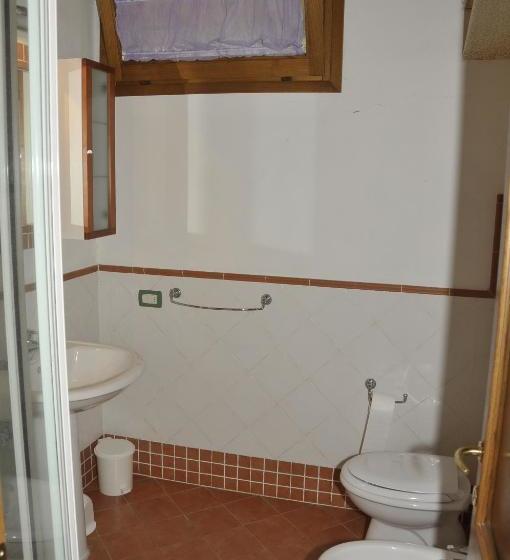 בית מלון כפרי Agriturismo Renai E Monte Ii