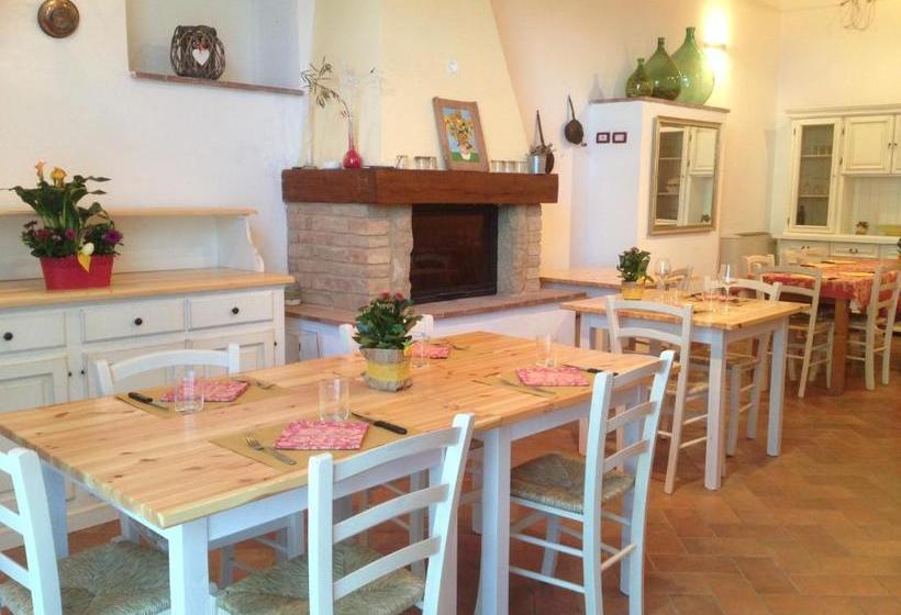 فندق Agriturismo Renai E Monte Ii