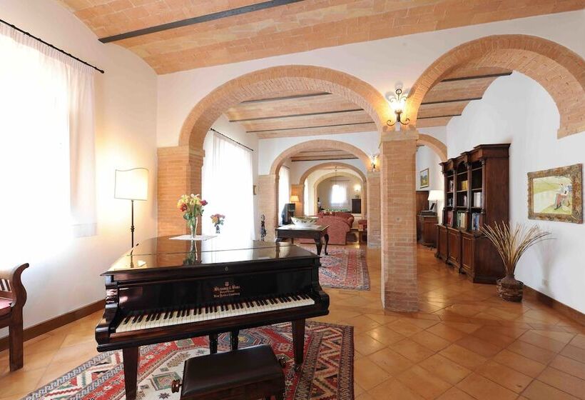 Отель Casali Di Bibbiano