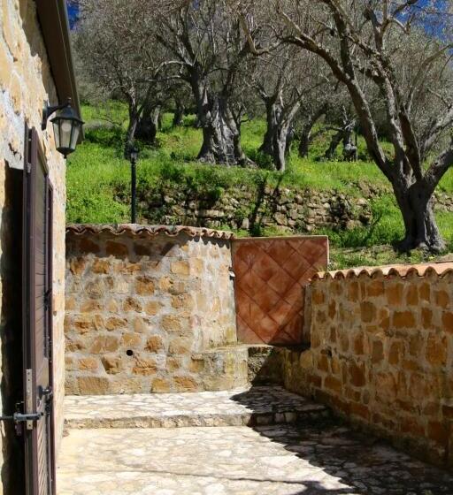 בית מלון כפרי Il Giglio