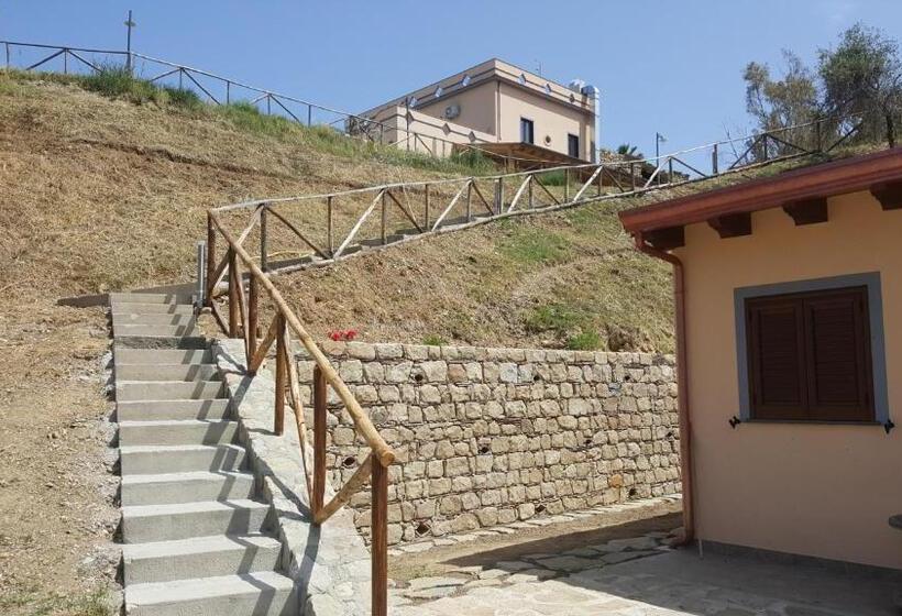 Отель Mama Lina