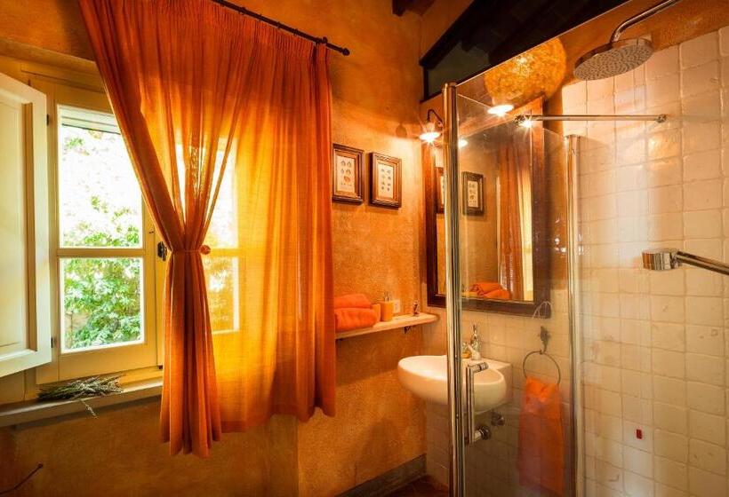 هتل Podere Poggio Mendico