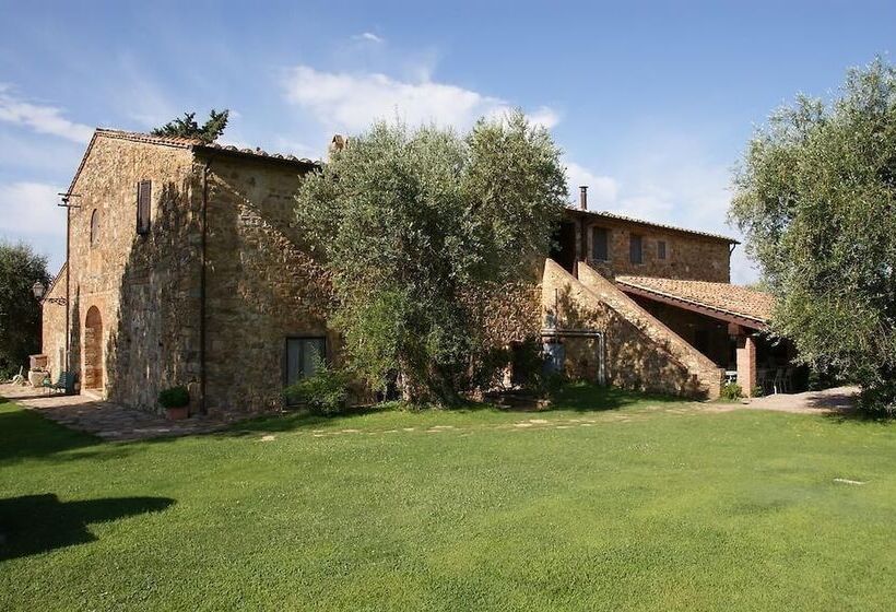 בית מלון כפרי Tenuta Campospillo