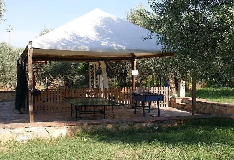 בית מלון כפרי Tenuta Campospillo