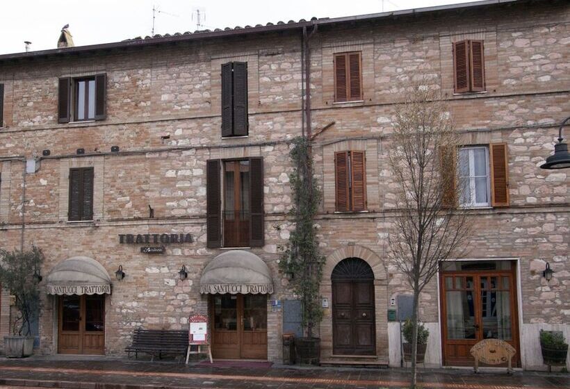 פנסיון Camere Santucci