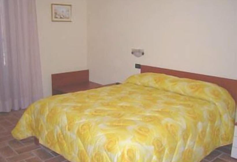 פנסיון Camere Santucci