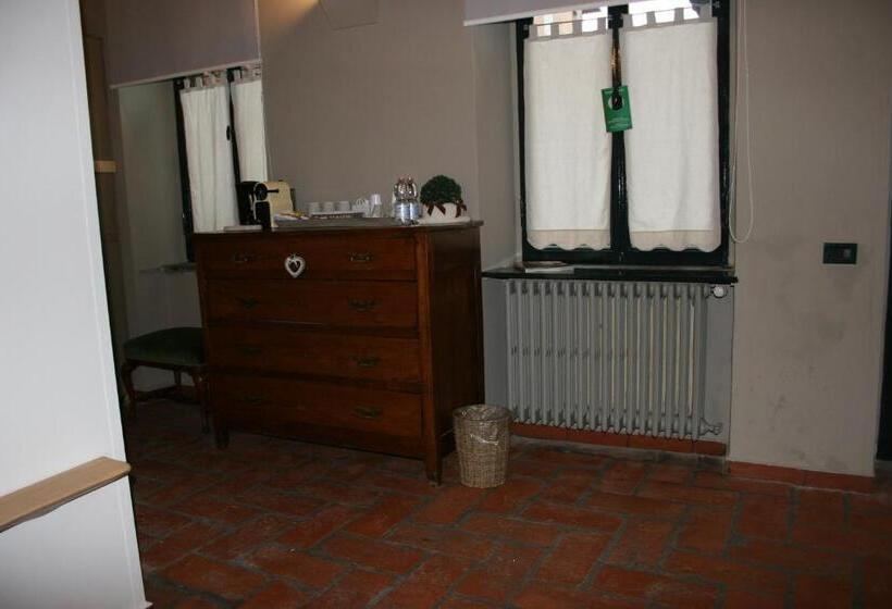 פנסיון Casa La Ringhera