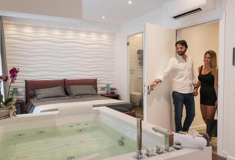 펜션 F53 Kevin's Charming Houses