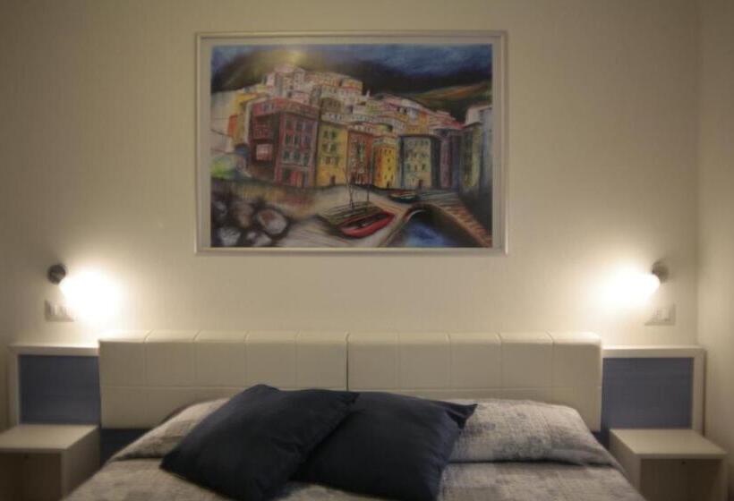 پانسیون I Lecci Di Soviore