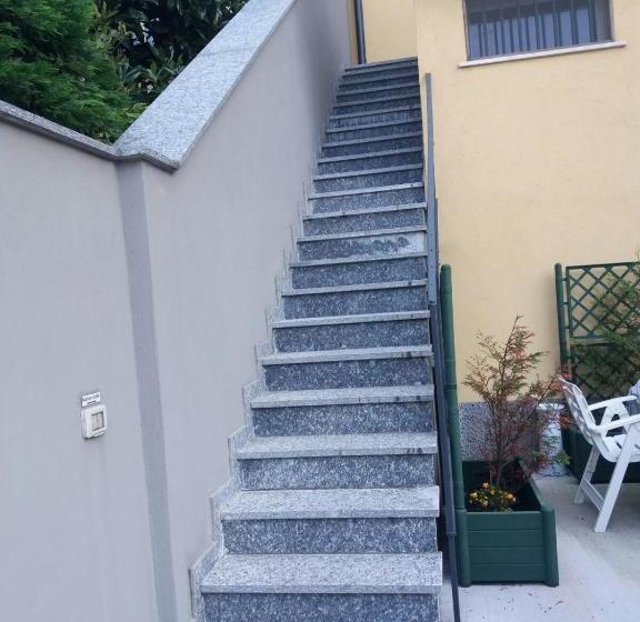 پانسیون Maison Jolie