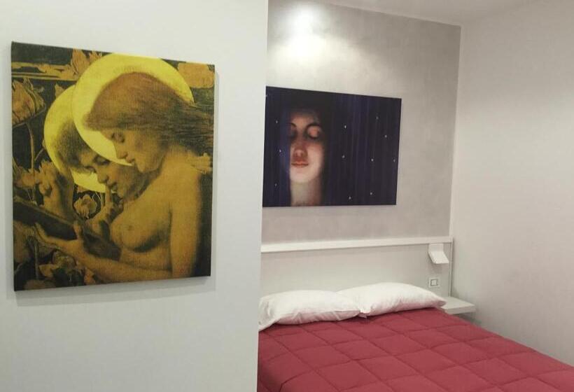 پانسیون Picaflor Art & Rooms