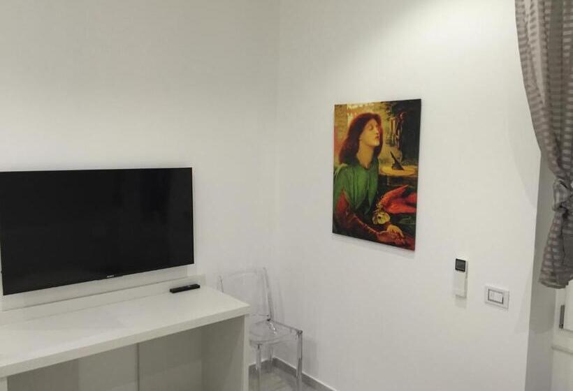 پانسیون Picaflor Art & Rooms