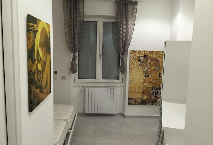 پانسیون Picaflor Art & Rooms