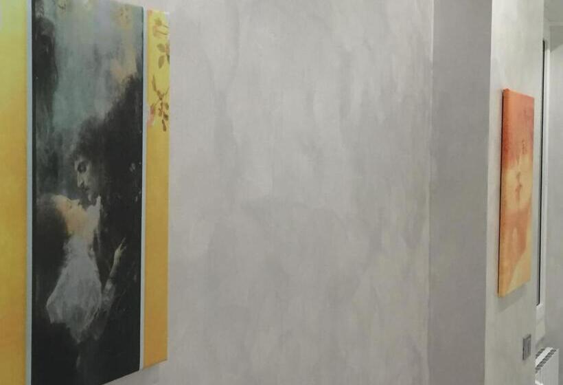 پانسیون Picaflor Art & Rooms