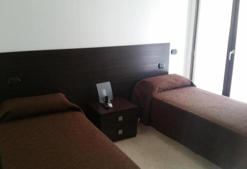 بنسيون Residenza S.event B&b