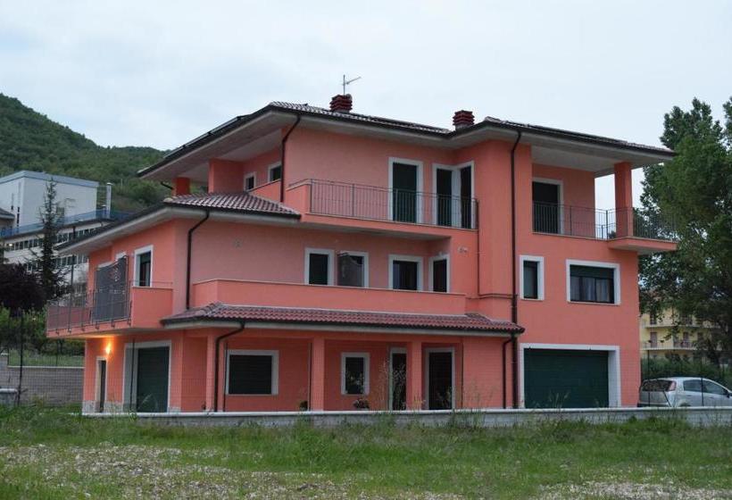 פנסיון Villa La Mulinella