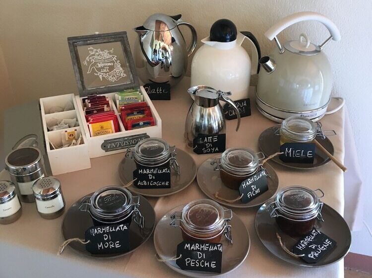 호스텔 Locanda Dell'aioncino