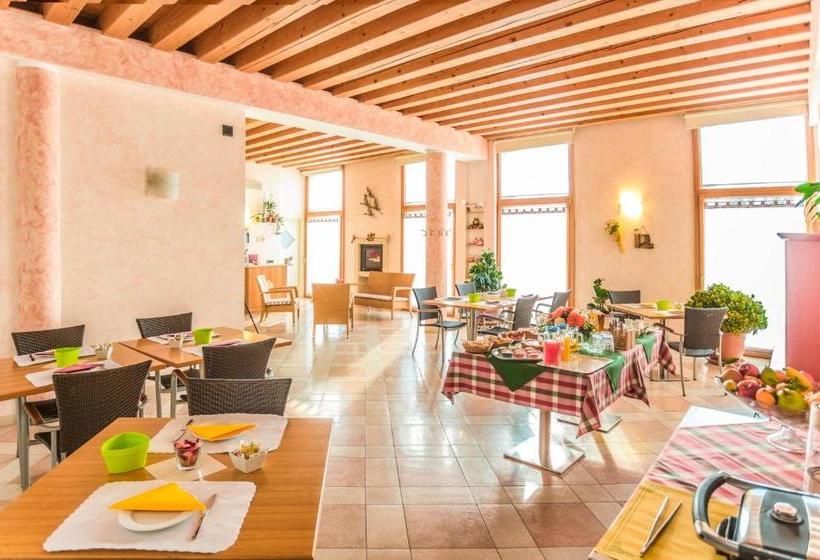 فندق Agriturismo B&b Il Girasole