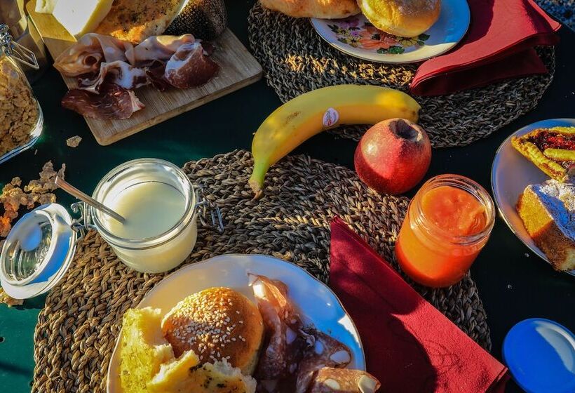 Отель Agriturismo Bombina