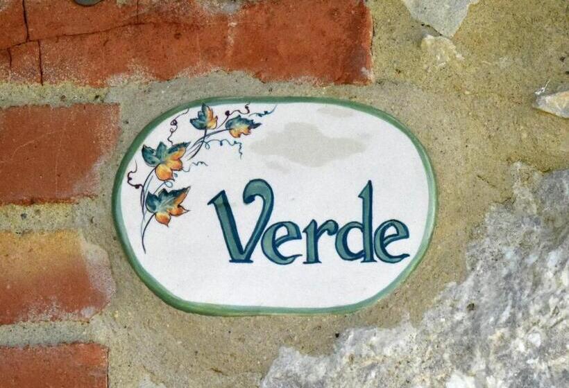 فندق Agriturismo La Valle Del Sole