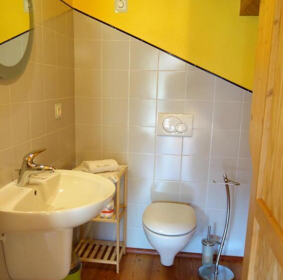 فندق Agriturismo Maso Besleri