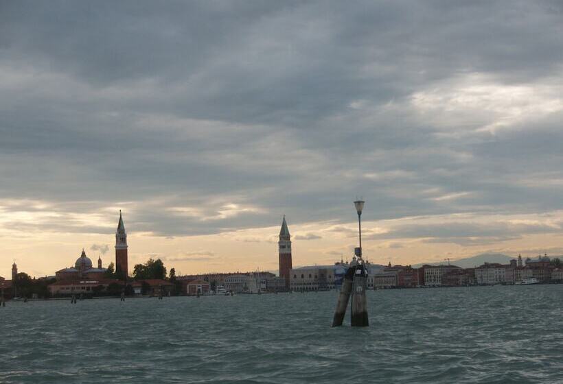 בית מלון כפרי Agriturismo Villa Selvatico