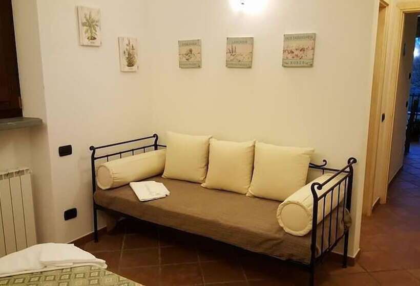 Отель B&b Podere Montese