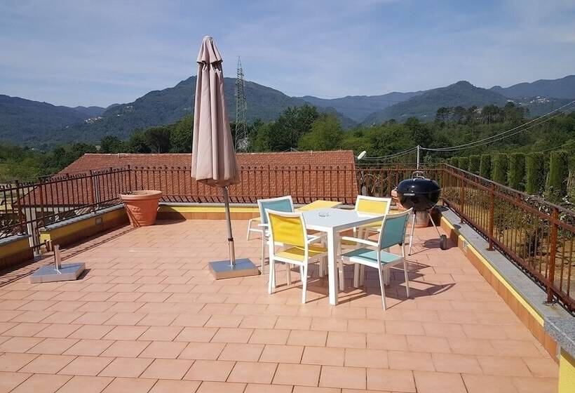 Отель B&b Podere Montese