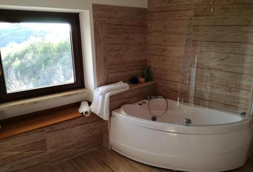 בית מלון כפרי Cominium Benessere