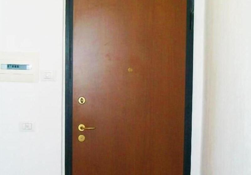 פנסיון Affittacamere Vittoria