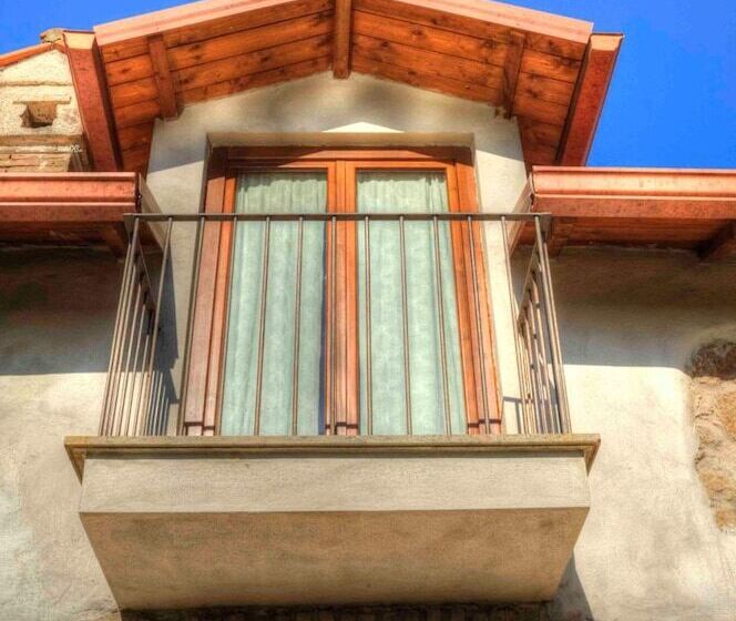 פנסיון Casale Del Vento